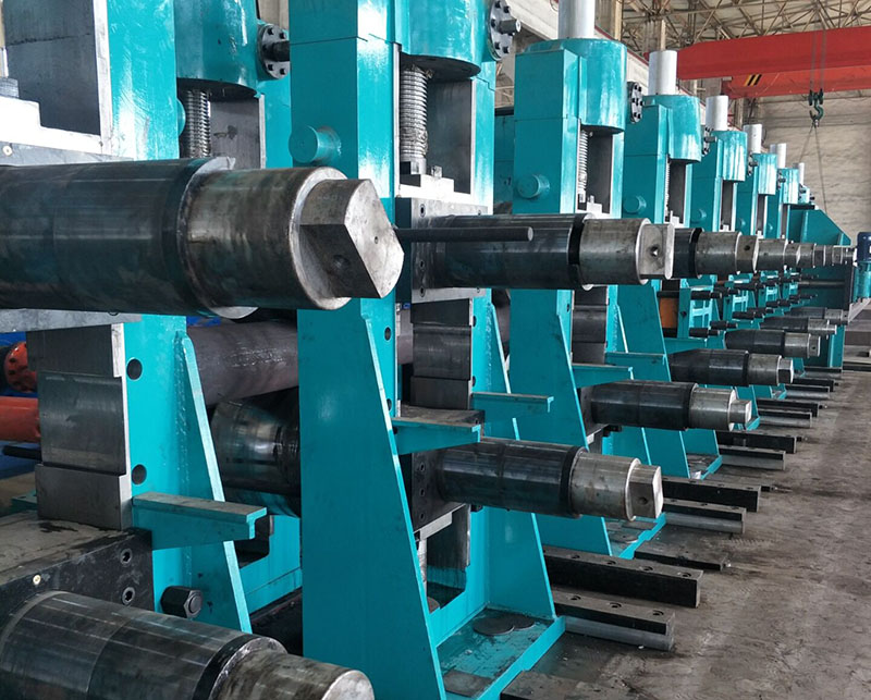 正镶白方管加工设备