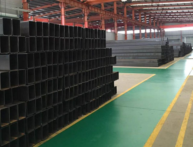 正镶白无缝方矩管