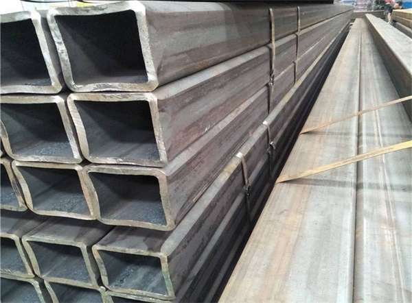 正镶白<font style='color:red'>无缝方管</font>加工价格